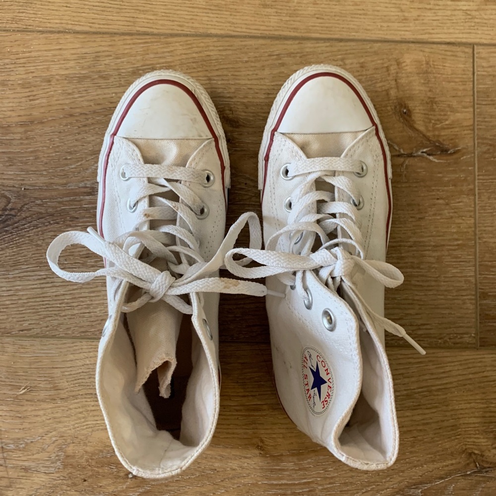 Converse white high top women’s size 6